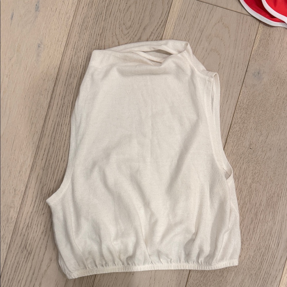 ALO Yoga Cream Tank Top